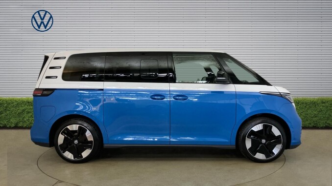 Volkswagen ID. Buzz 210kW Style Pro 79kWh 5dr Auto [Design+] Electric Estate - Image 4